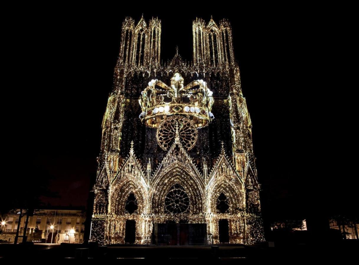 Les Rotins - Logements Climatises - Cathedrale A 2 Pas Reims Exterior photo