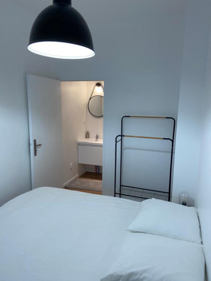 Les Rotins - Logements Climatises - Cathedrale A 2 Pas Reims Exterior photo